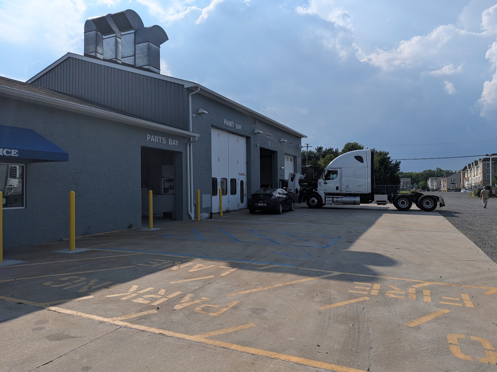 Commercial Truck Restoration & Repair logo